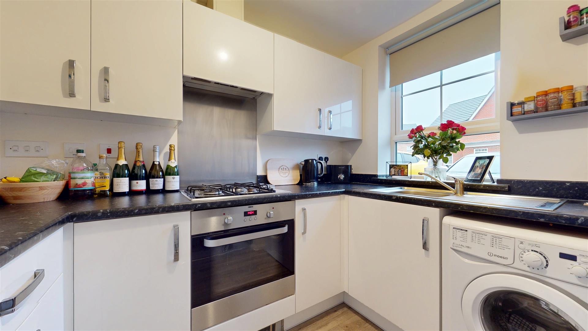 2 bed property in Argus Way, Milton Keynes
